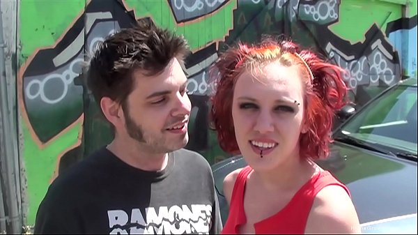 Horny amateur couple need to make some quick cash