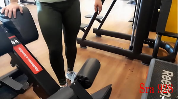 I arrived from the gym with fire in my pussy