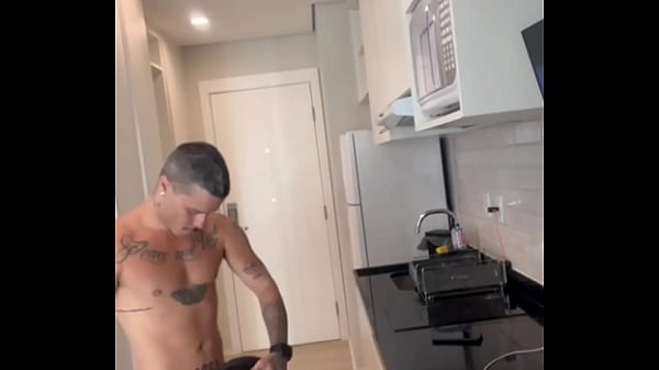 Download Video - NAMORADO ME FUDEU NA COZINHA &num;Boyfriend &num;cun