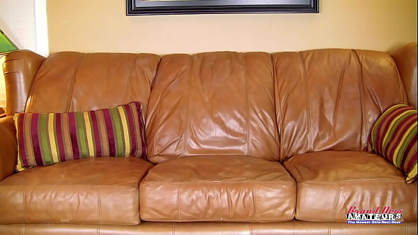 Honry Blonde Cherie Deville Dildo Fucks Her Pussy And Rubs Her Tits!