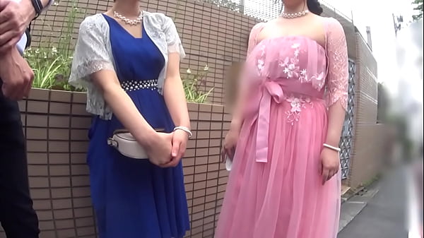 Creampie for a 22-year-old bride with G-cup breasts who came to photograph her wedding 2