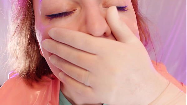 ASMR: surgical gloves
