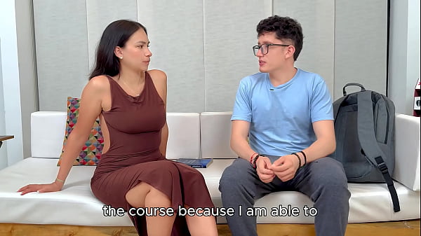 Download Video - Tutora Colombiana SEX DATER de Tetas Naturales es Follada por la Enorme Verga de su Alumno Nerd&comma; Folla mi Co&ntilde;o Velludo y Apruebas Toda la Clase&excl;
