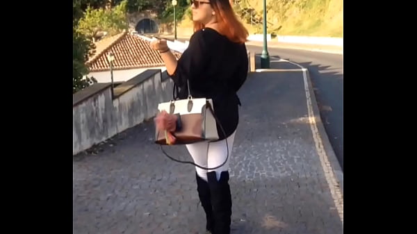 Download Video - Omg olha o bumbum dela