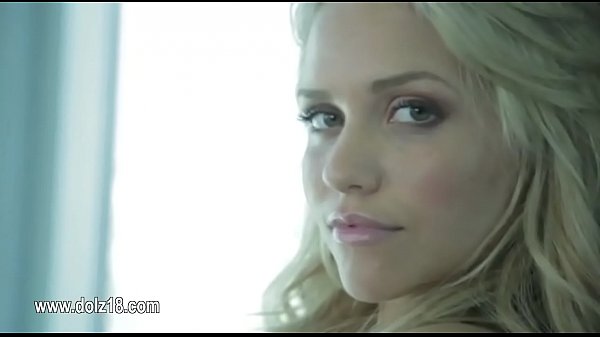 Download Video - Cock in her unbelievable blonde pussy