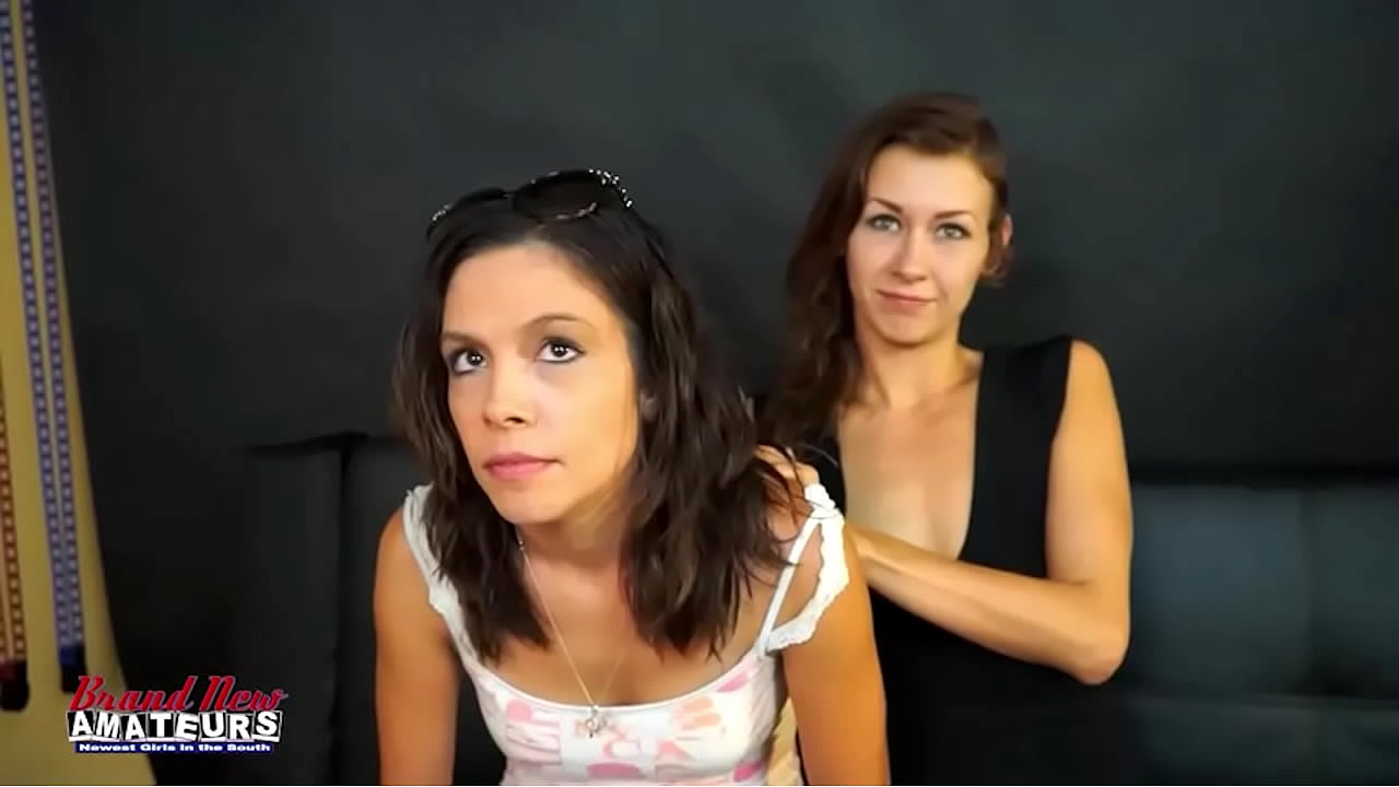 ¡Las amigas morenas y traviesas Jamie Litton y Meredith se lamen las tetas y los manguitos!
                     lesbian interracial petite blowjob brunette tattoo amateur dirty POV cum swallowing pussy eating redheads girl on girl tongue fetish teens 18 muchos negros