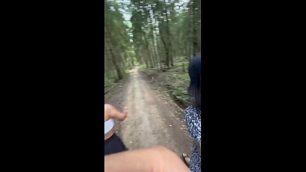 Friends decided to have sex outdoors