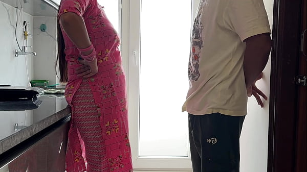 Download Video - Chachi ki chudai badi gand Wali sauteli chachi ko jawan bhatije ne female condom lgakar Jamkar choda&period;