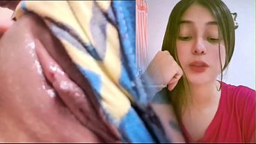 Download Video - SOY INFIEL A MI MARIDO CUANDO SE VA A TRABAJAR