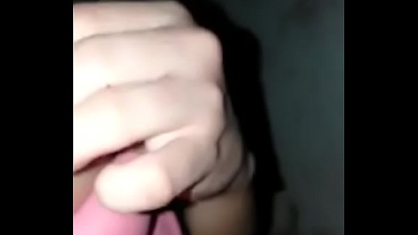 thumb masturbate