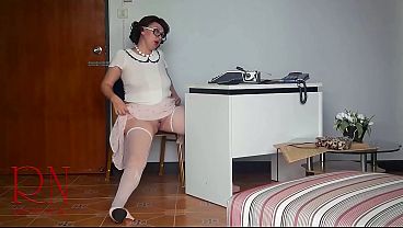 Secretary Regina Noir in a skirt and heels. Sex secretary. Office MILF without panties. Nude office. FULL VISEO 137c1
