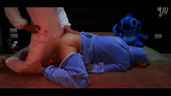 Download Video - Femdom strapon pegging &sol; dogging in pajamas