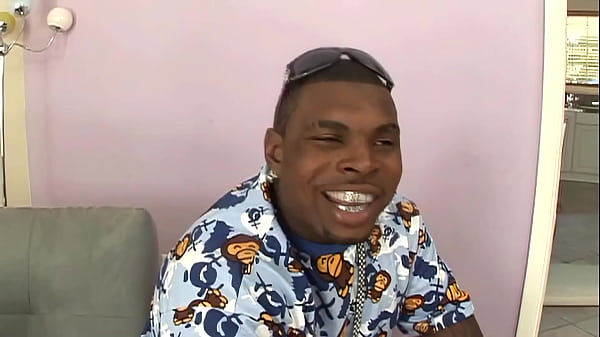 Aliana Love And Jazmine Cashmere Share A Big Black Cock