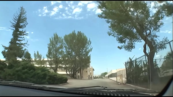 Co&ntilde;o de una latina culona follando un consolador sola en casa - video porno en espa&ntilde;ol casero