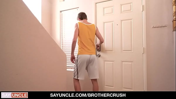 Download Video - Furious Stepbrother Alex Meyer Disciplines Jesse Bolton In The Kitchen
