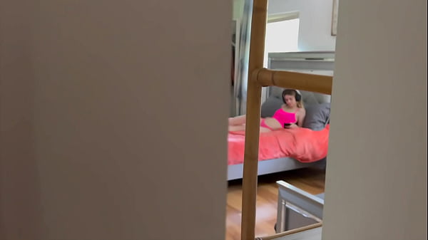 Big Ass Latina Fucking My Creamy Wet Pussy In The Tub