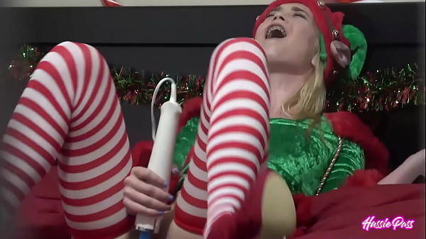 Anastasia Knight Gets Her Throat Fucked by Santa’s Giant Gift!