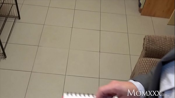 MOM Estate agent MILF wakes and fucks horny student