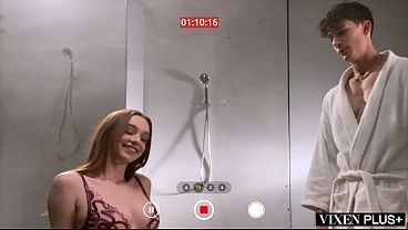 VIXENPLUS Horny Babe Melanie Loves The Thrill Of Getting Caught Fucking In Public
