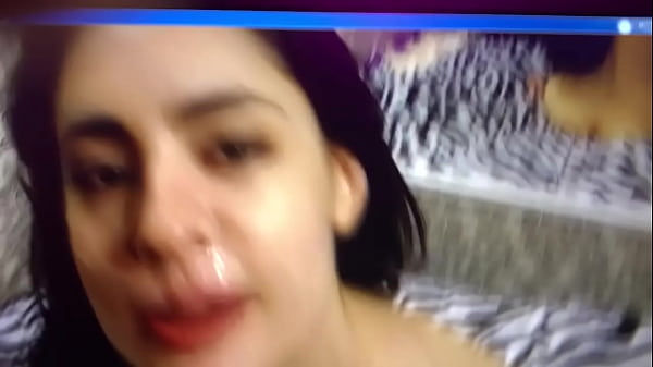 LORI SAYS THAT MAXXXLOAD FEELS GOOD ON HER FACE