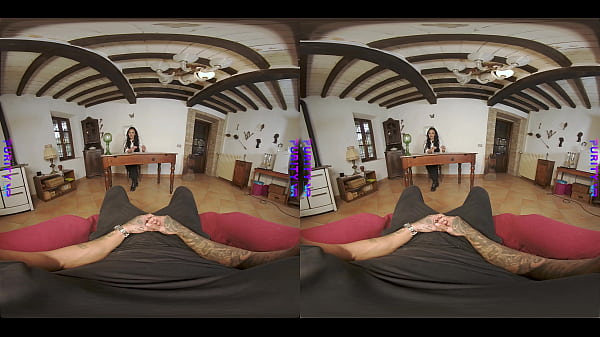 PURITY VR - Sexologist show Her Patient How It's Done