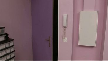 Posh Cougar sucks my cock, Matures fran&ccedil;aises