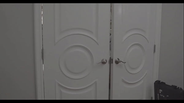 FUCKING CLOWNS - PEACHES PRESLEY