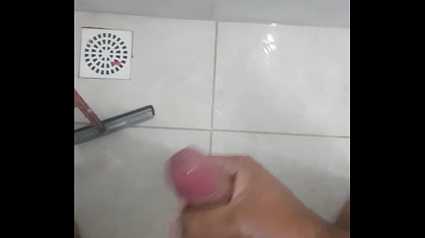 thumb playing a