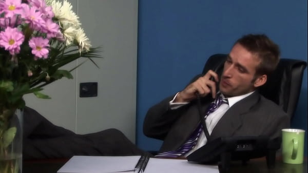 Cindy Behrs Dominates And Fucks A Man In Bondage