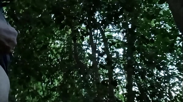 Download Video - 2025 07 15 Ma&icirc;tresse Kantalis offre son esclave Ebed en foret