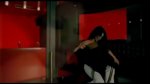 Download Video - Haifa - Agoul ahwak  هيفا وهبى - اقول اهواك