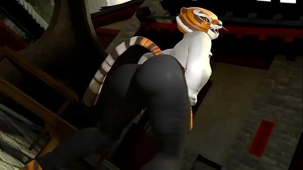 Tigress twerking