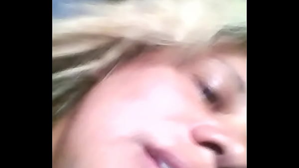 Thays Loranh Se Exibindo