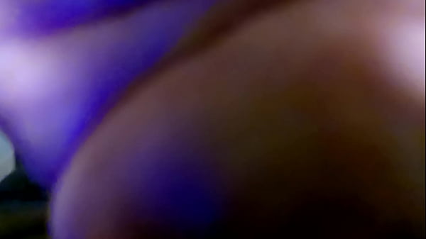 Eating Clee in this Homemade vid then she starts moaning, screaming, and having a shaking orgasm