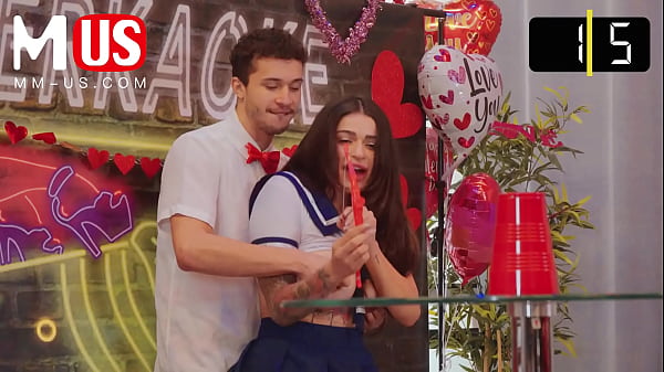 Download Video - Jerkaoke- Carolina Cortez and Apollo Banks - EP1