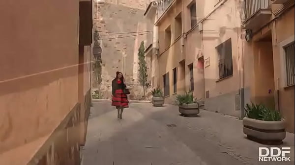 Fiery Hardcore in The Woods: Flamenco Dancer Needs Cock