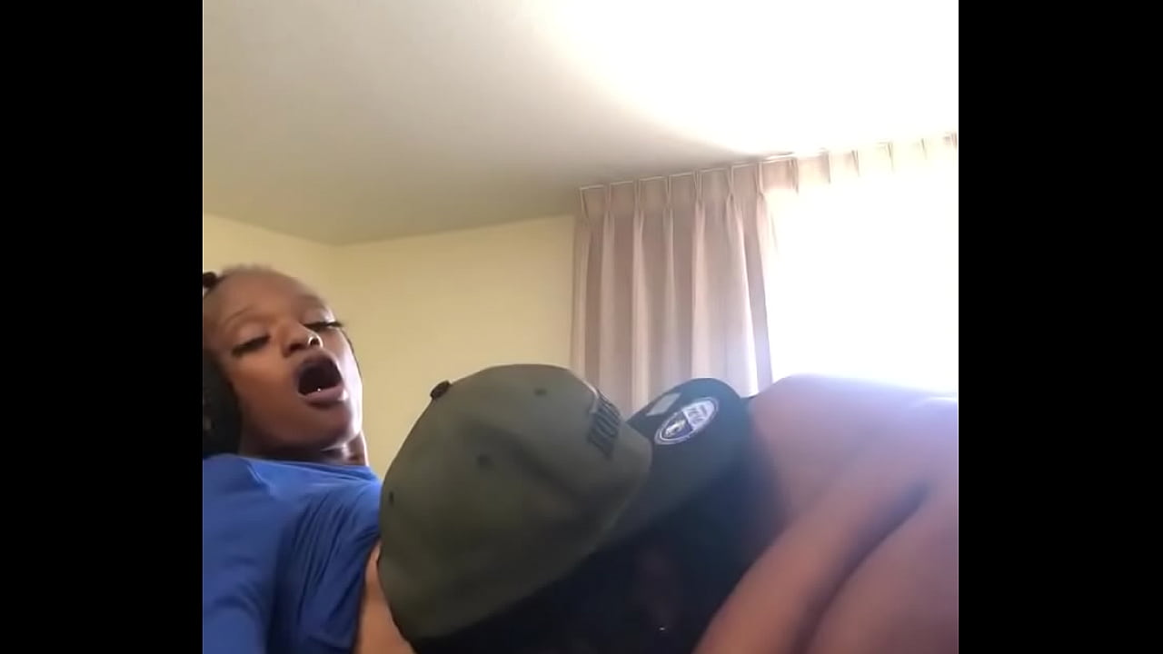 Black Christ y Raven golondrinas detrás de escena
                     ebony stripper bbc telugu muchos negros