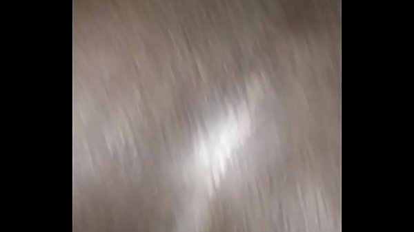 thumb in back
