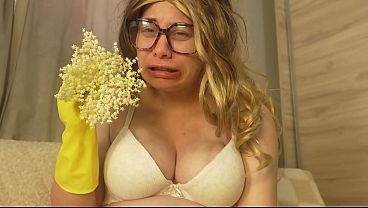 I'm allergic to flowers, so I sneeze a lot, but it just won't go away. I try a few tricks to make it go away, like holding my or using a nasal spray, but it doesn't work. Unfortunately, the sne