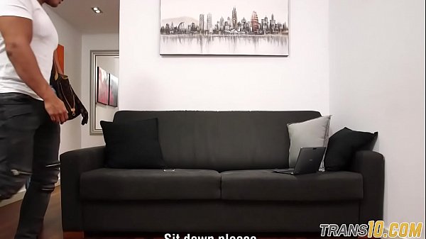 TS getting facialized after anal pounding