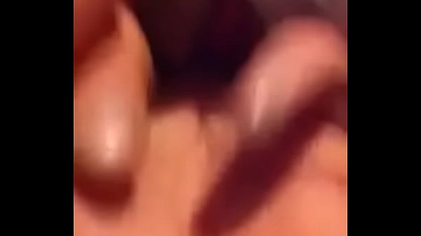 thumb tight puss