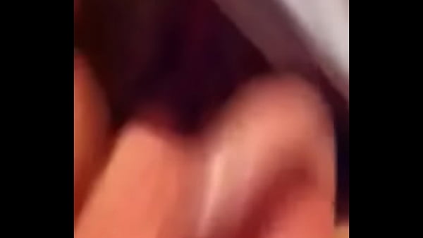 thumb tight puss