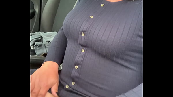 kelly cd playing and cuming on the carpark