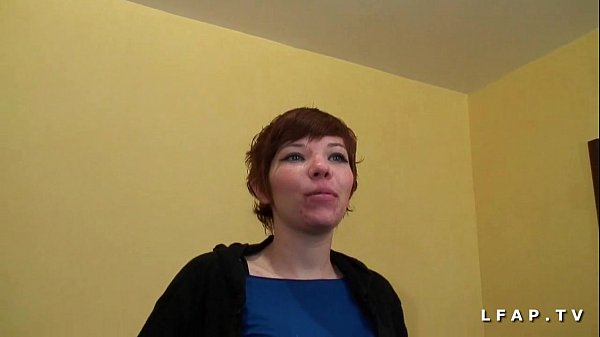 Download Video - Petite rouquine francaise grave sodomisee et fistee pour son casting porno amat