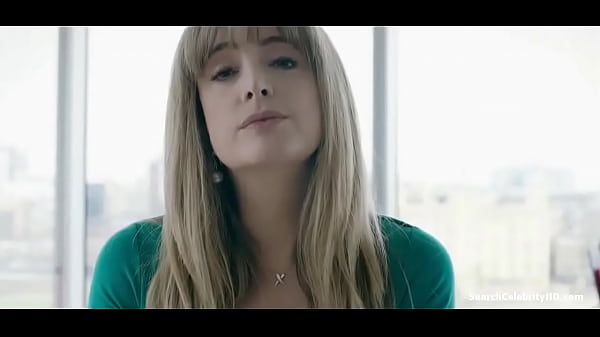 Lindsay Armaou in The Smoke