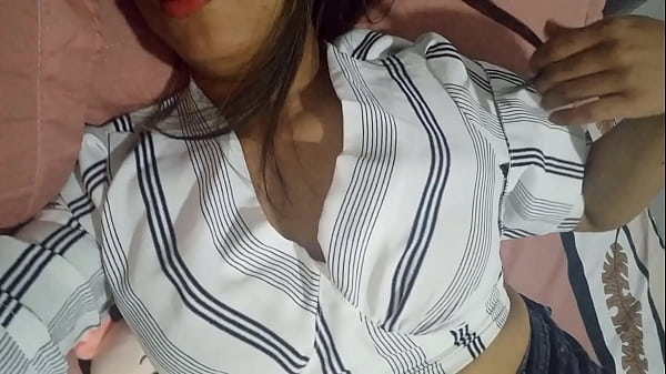 Blazing pee in diapers makes me horny