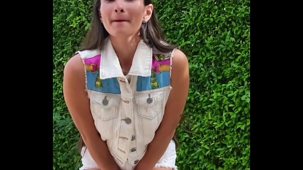 Full video sexy ebony Latina come to charge her phone and creampied on my big black Cork