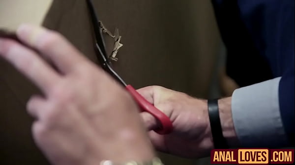 Luna Rival In Unboxing My Anal