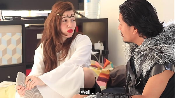 The Viking try to seduces the Peasant, but She's Lesbian