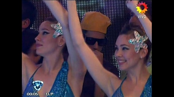 Sofia Clericci y Sofia Macaggi Fiesta spring 2012